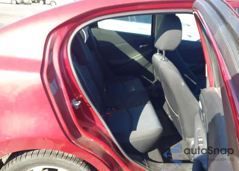 2016 Scion Ia z USA, uszkodzony, nr VIN 3MYDLBZV0GY123320